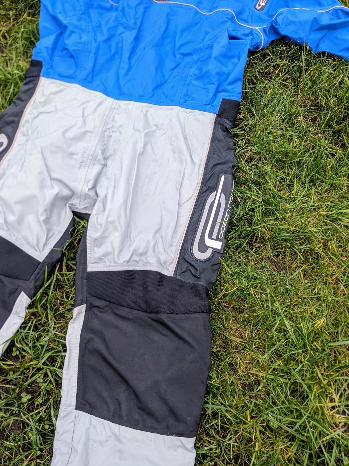 Dry suit  - Image 4
